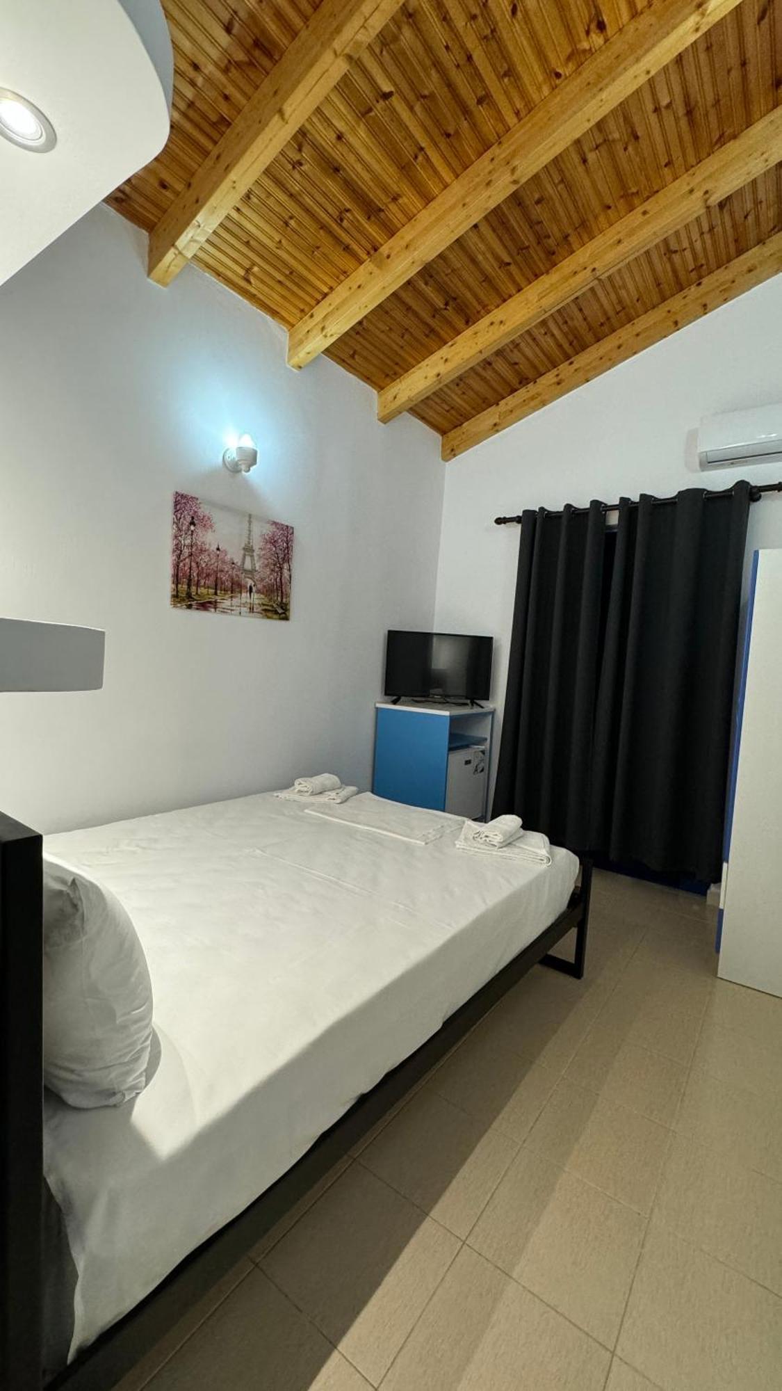 Itaka Summer Rooms Lukova Dış mekan fotoğraf