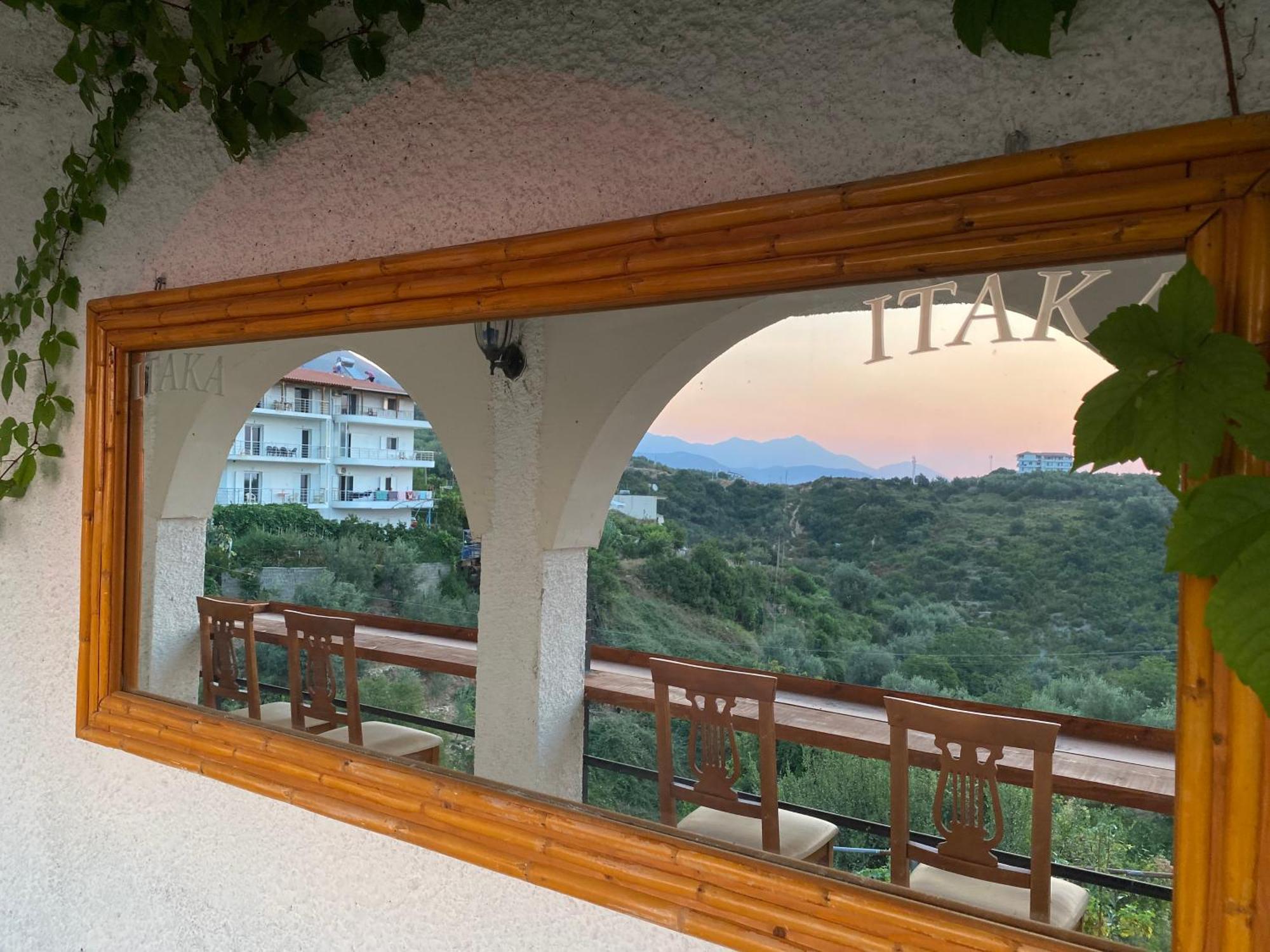 Itaka Summer Rooms Lukova Dış mekan fotoğraf